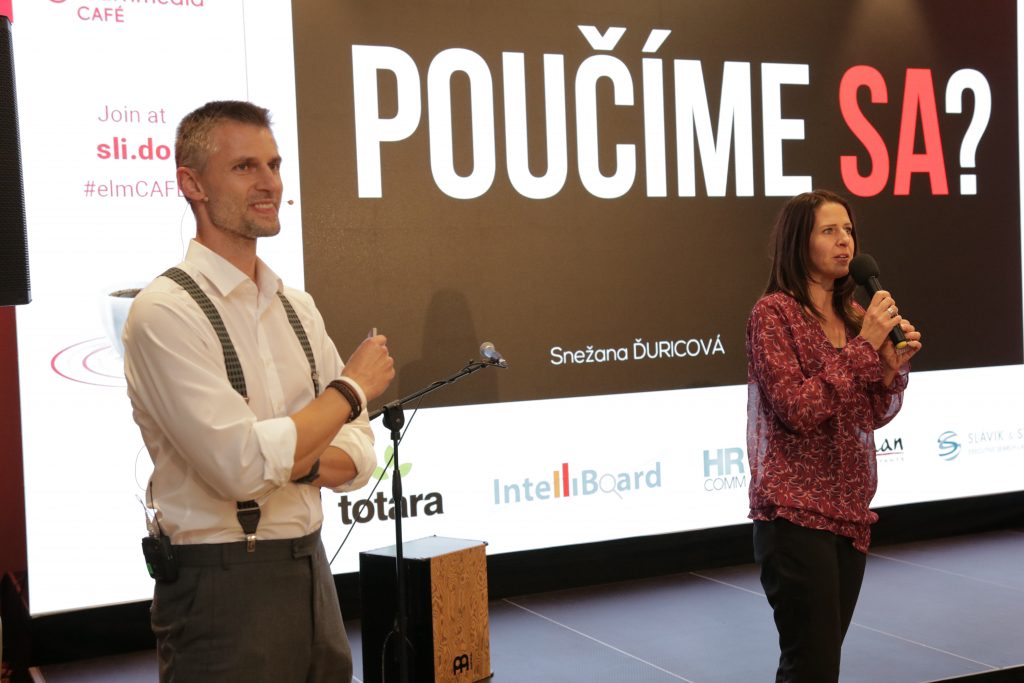 Lukáš Bakoš a Snežana Ďuricová na konferencii e-learnmedia CAFÉ 2021