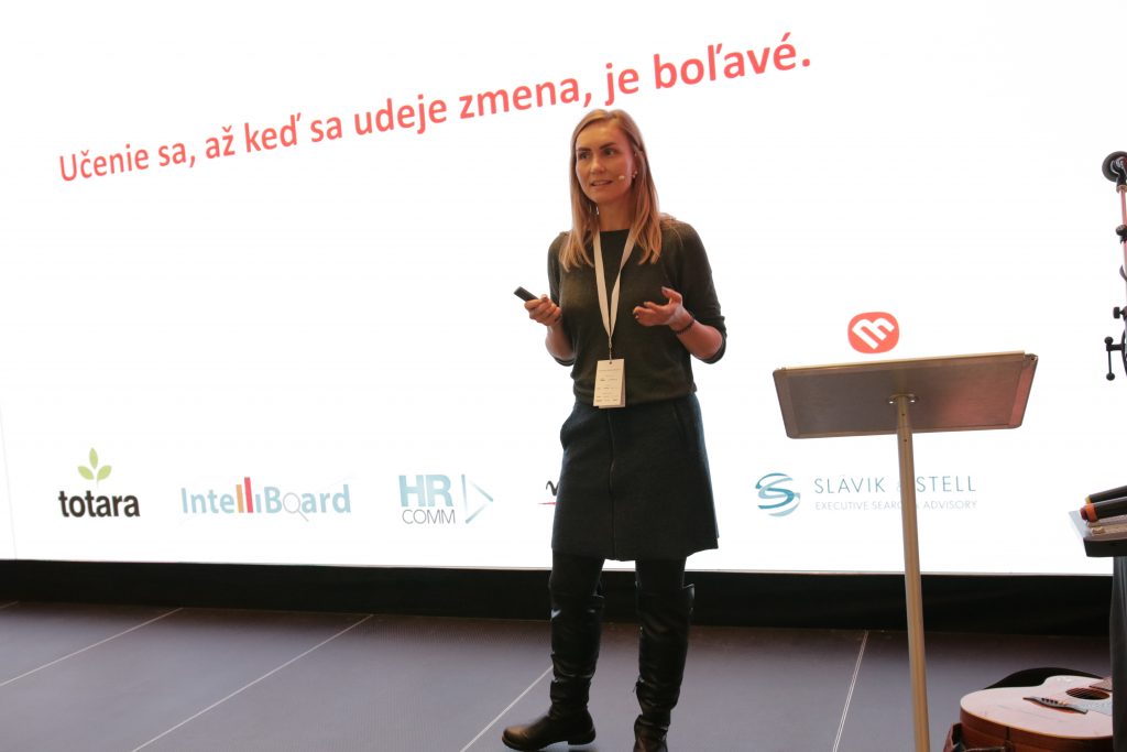 Viera Tatayová na konferencii e-learnmedia CAFÉ 2021